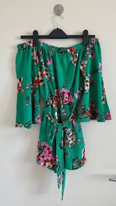 Green floral off shoulder playsuit with tie waist, photo 2