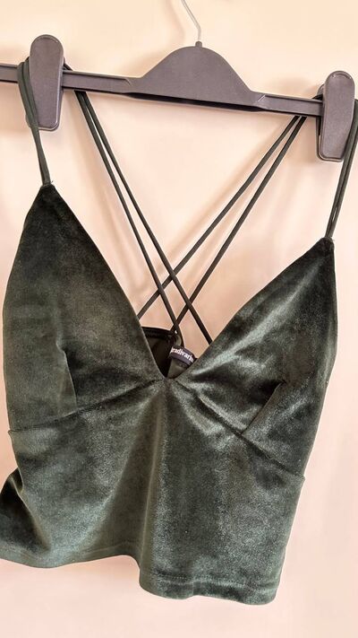 Green velvet cami crop top, photo 2