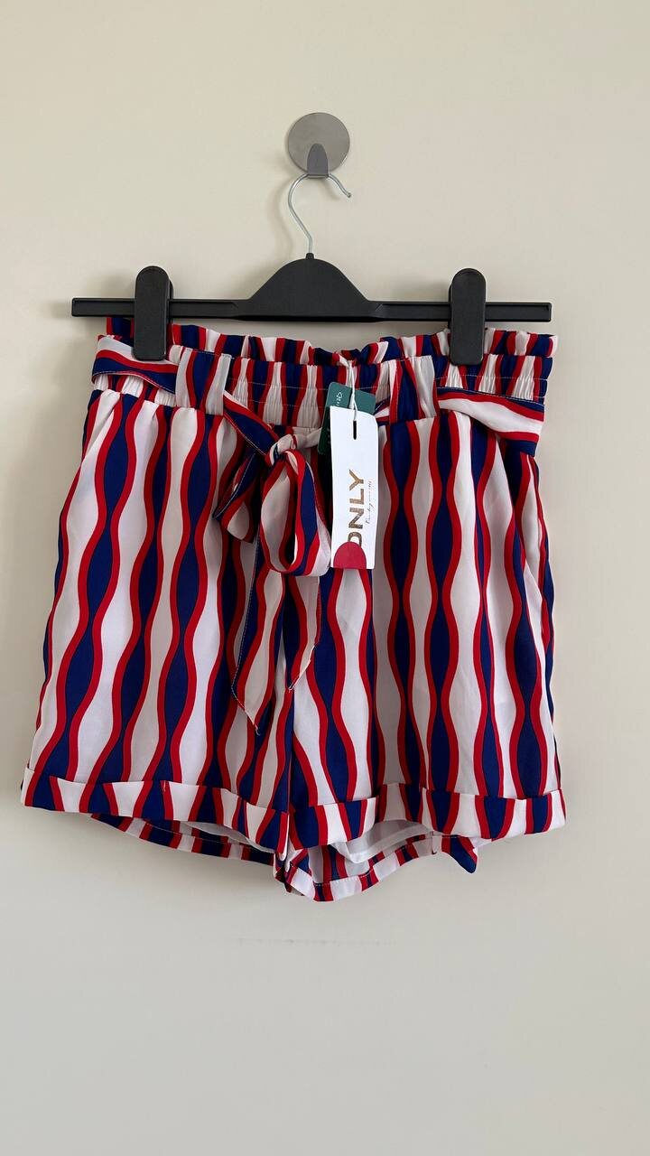 ONLY Alma striped belted shorts, new with tags, photo 1