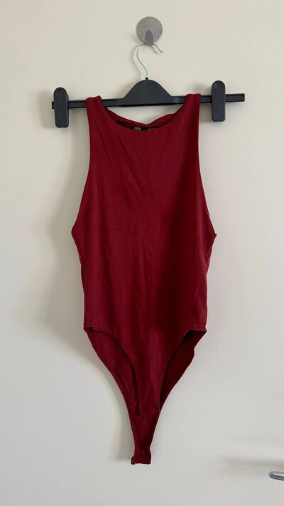 Zara sleeveless bodysuit, burgundy